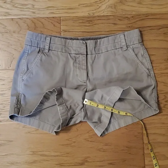 J. Crew 4" Chino Shorts Size 6 Grey 100% Cotton Women - Picture 4 of 7